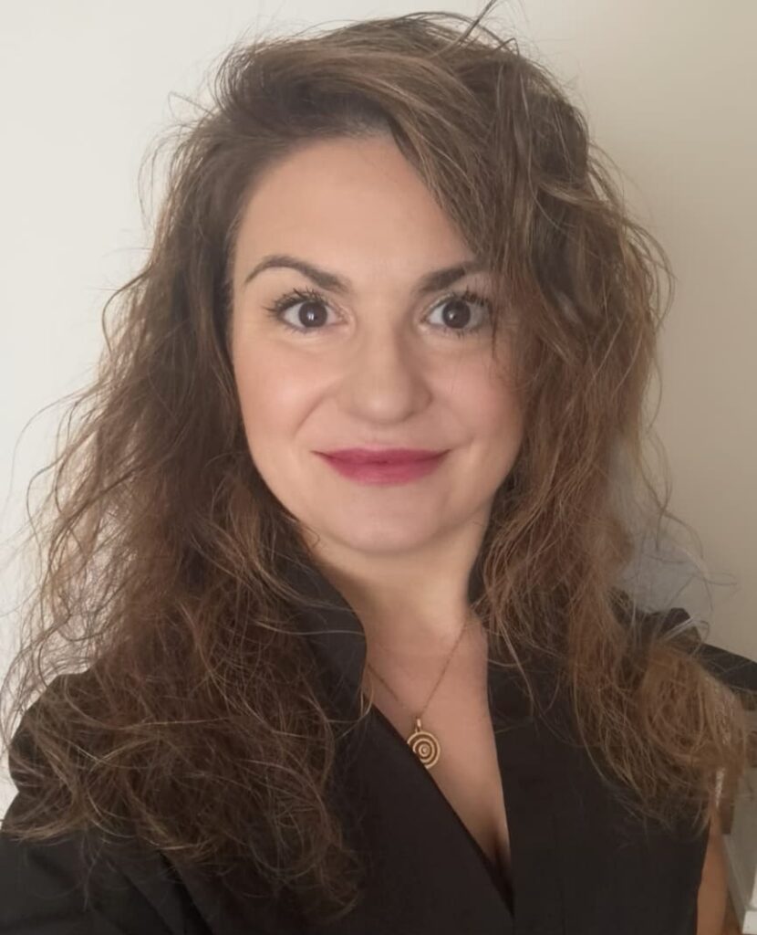 Lola Hernández, fundadora de Holisia